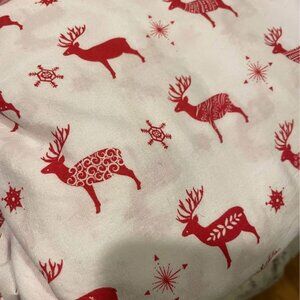 King Sized Cotton/Poly blend Holiday Sheet Set - NOT flannel